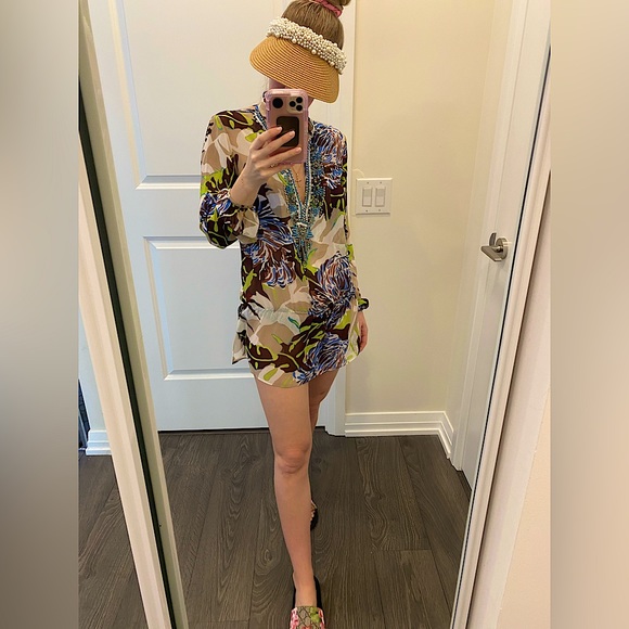 HALE BOB luxury Caribbean beach coverup - Picture 1 of 9